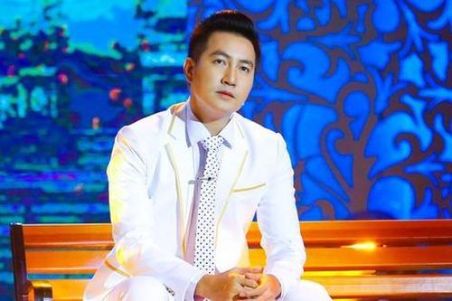 Nguyễn Phi Hùng: 'Những người cô đơn trải qua nhiều thăng trầm, tổn thương trong tình yêu'