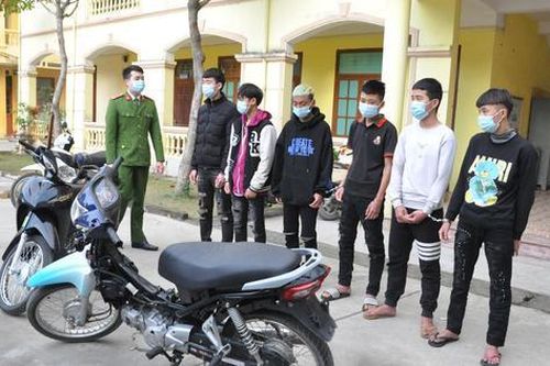 Bắt nhóm cướp manh động dưới 18 tuổi ở Hải Dương