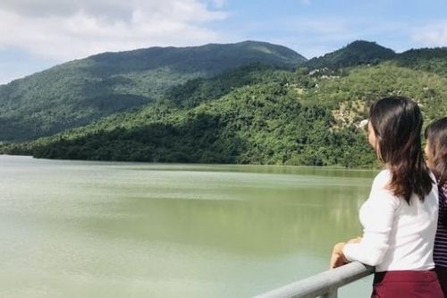 Check-in hồ Đá Trải, Bình Định