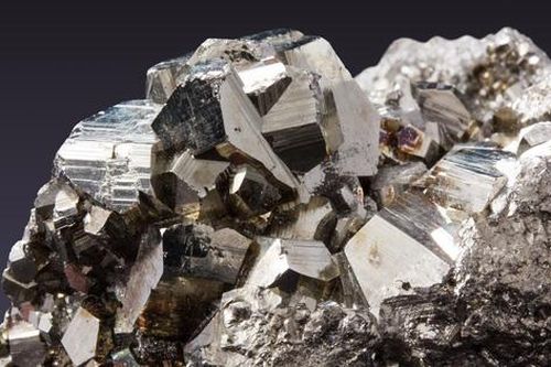 Kim loại soán ngôi đắt đỏ của vàng: Một nước nắm quyền 'bá chủ', có 91% trữ lượng toàn cầu