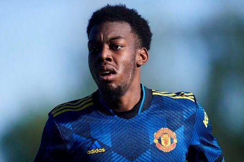 Sao trẻ Man United rơi vào vùng tranh chấp của ĐT Anh và Thụy Điển