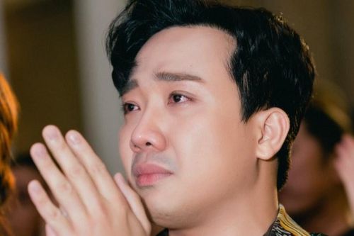Chỉ một tin nhắn của vợ, Trấn Thành bồi hồi nhớ lại quá khứ cả gia đình phá sản, không tiền thuê nhà