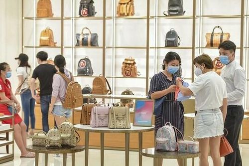 Trung Quốc sẽ thống trị thị trường hàng xa xỉ thế giới vào năm 2025?