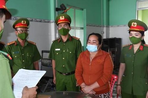 Bắt giam người phụ nữ chiếm đoạt 19 tỷ đồng của nông dân nuôi cá lóc