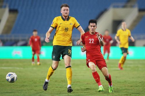 Cựu HLV Man Utd: Tuyển Việt Nam chơi rất chặt chẽ