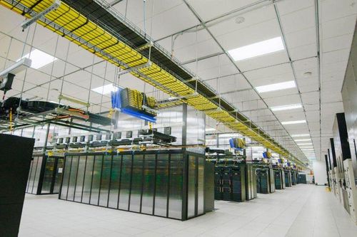 Meta chế tạo siêu máy tính AI mạnh nhất thế giới