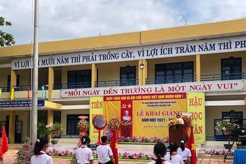 Quảng Ngãi: Sau tết học sinh vùng xanh, vàng sẽ đi học trở lại