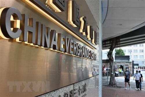 Hành trình tái cơ cấu của tập đoàn Evergrande: Chờ tia nắng ấm