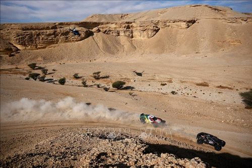 Pháp điều tra về vụ nổ thứ hai tại giải đua xe Dakar