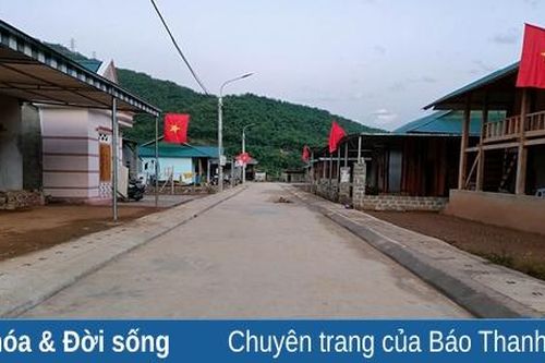 Sắc xuân trên khu tái định cư Co Me