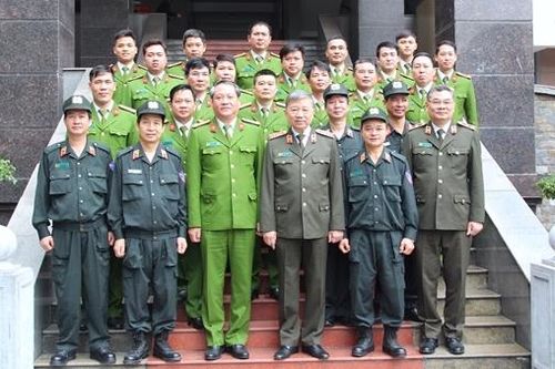 Xây dựng lực lượng Không quân Công an nhân dân tiến nhanh lên hiện đại