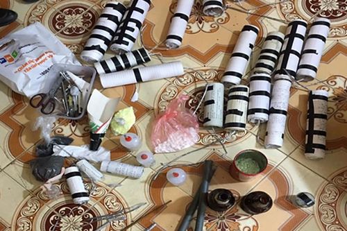 Khởi tố hai đối tượng 'đốt thử' 5 quả pháo nổ