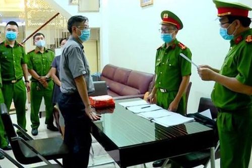 Cựu Chủ tịch tỉnh Khánh Hòa Lê Đức Vinh bị khai trừ Đảng