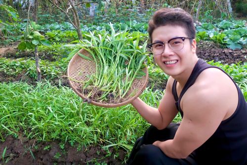 Khu vườn của chàng trai liệt hai chân