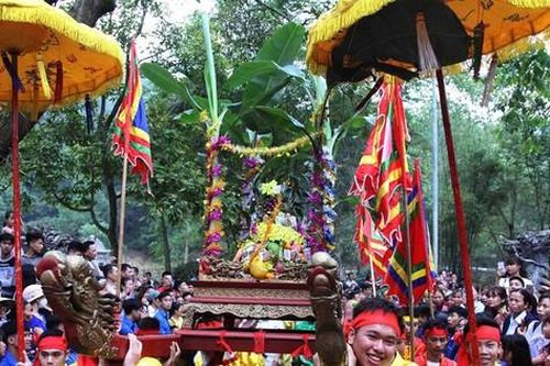 Bộ Văn hóa đề nghị không tổ chức hội, chỉ thực hành nghi lễ
