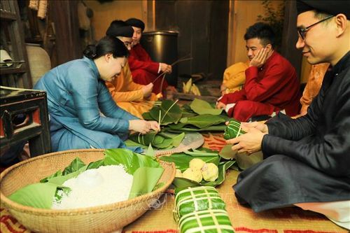 Đêm cuối năm - Tết Việt 2022