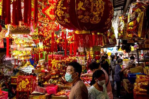 Châu Á nhộn nhịp đón Tết Nguyên đán giữa làn sóng Omicron