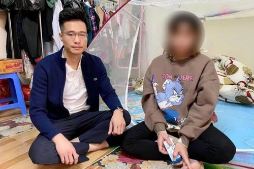 Mẹ bé 3 tuổi bị găm đinh vào đầu: Không ngờ anh ta làm vậy, chỉ mong con tỉnh lại để bù đắp cho con