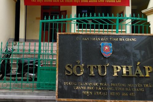 Phó Giám đốc Sở Tư pháp Hà Giang tử vong trong tư thế treo cổ tại cơ quan