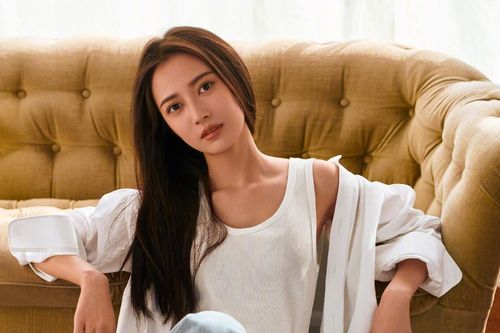 Bị so sánh với 'tiểu hoa đán' Dương Tử, Trần Ngọc Kỳ có phong cách thế nào?