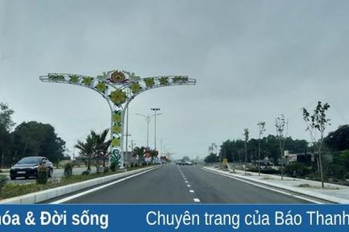 Sắc xuân ở thị trấn Bút Sơn