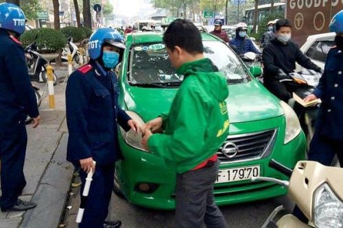 Hà Nội lập 44 chốt trực chống ùn tắc dịp Tết Nguyên đán