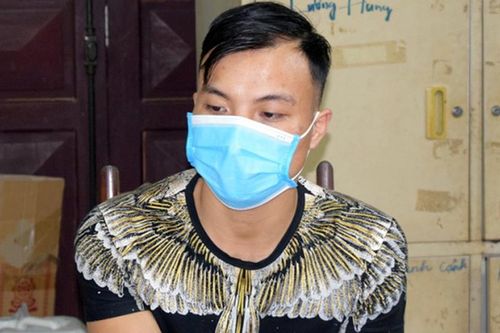 Ngủ lại phòng trọ cùng bạn gái rồi ra tay sát hại để cướp tài sản
