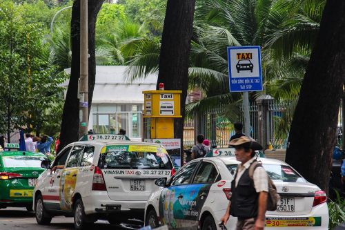 Hơn 2.500 nhân viên taxi Vinasun nghỉ việc