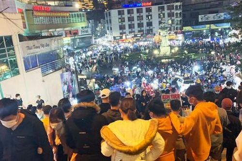 Quán bar, chợ âm phủ Đà Lạt hoạt động trở lại từ Tết Nguyên đán 2022