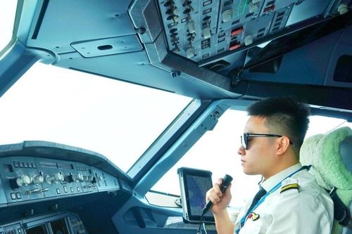 Những nhân viên hàng không quên Tết để phục vụ 'thượng đế'