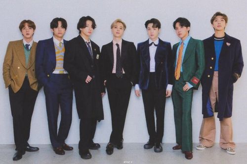 Fandom nháo nhào vì có thể sẽ không được gặp BTS cho đến tận tháng 3
