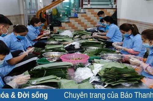 Các cơ sở nem, giò chả hối hả vào mùa tết