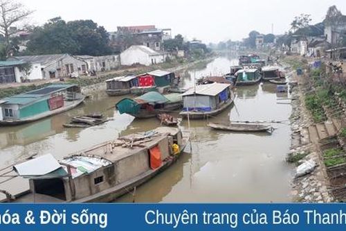 Lao động làng chài tất bật ngày cận tết