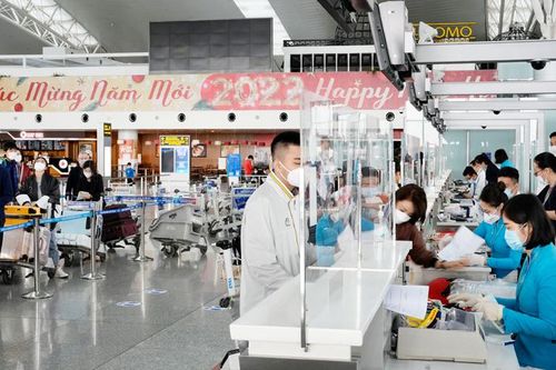 Sản lượng hành khách tăng mạnh, Cảng hàng không quốc tế Nội Bài sẵn sàng phương án phục vụ