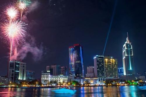 Không bắn pháo hoa, dừng phần hội dịp Tết Nhâm Dần 2022