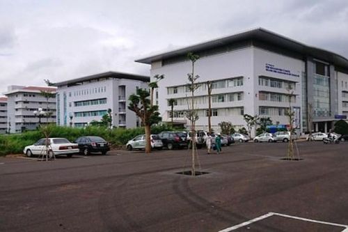 Phẫu thuật cứu sống bệnh nhân nuốt... 12,5 triệu đồng