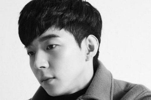 Em trai Park Yoochun bị truy tố