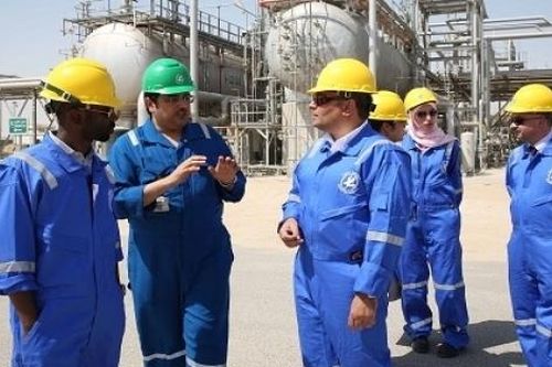Dầu chạm đỉnh 7 năm do rủi ro chính trị
