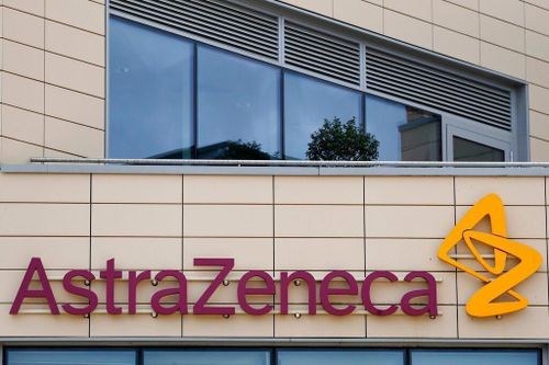 Trung Quốc triệu tập quan chức hãng dược AstraZeneca