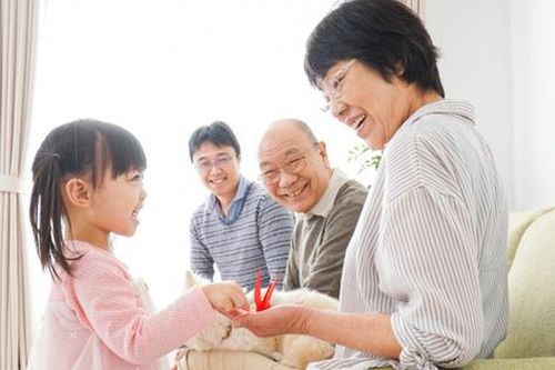 4 cách dạy con cực kỳ quan trọng, quyết định một đứa trẻ lớn lên có hiếu thảo hay không, bố mẹ CẦN chú ý!