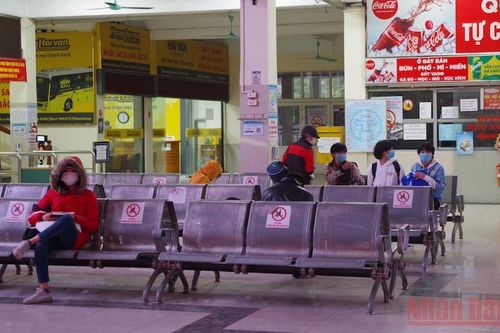 Những người 'chọn' đón Tết xa quê
