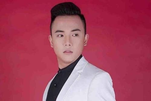 Bắt ca sĩ Diệp Thanh Phong 'lừa đảo' khắp TP.HCM