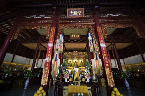 Lễ húy kỵ vua Minh Mạng thường niên tại quốc tự Thánh Duyên ở cố đô Huế