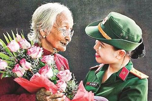 Mùa xuân, Tổ quốc và Mẹ