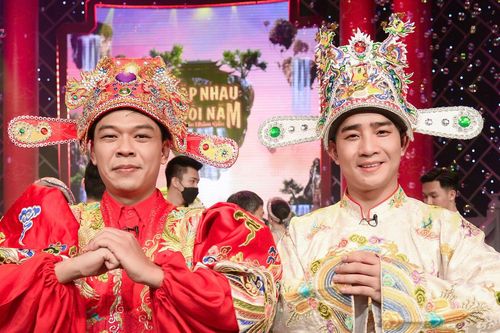 Lại một mùa Táo Quân gây tranh cãi