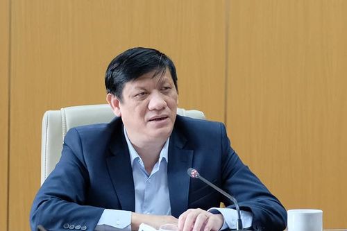 Bộ trưởng Y tế: 'Mục tiêu quan trọng nhất là bảo vệ sức khỏe nhân dân'