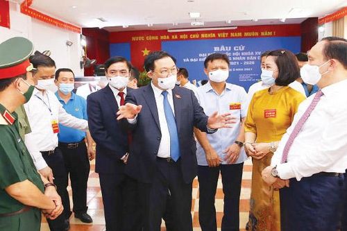 Ủy viên Bộ Chính trị, Chủ tịch Quốc hội Vương Đình Huệ: Quản trị thành phố theo hướng 'Xanh - văn minh - hiện đại' gắn với chính quyền đô thị