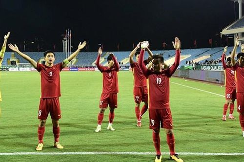 Thắng Trung Quốc, đội tuyển Việt Nam trở về top 100 FIFA