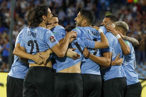 'Song sát' Cavani - Suarez giúp Uruguay đè bẹp Venezuela