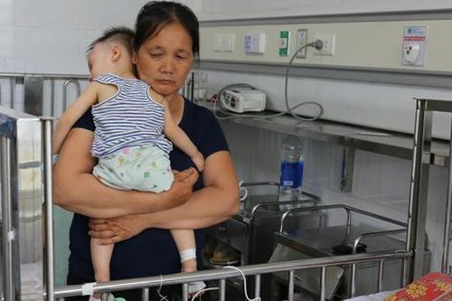 Phòng ngừa tai nạn vào những ngày Tết cho trẻ nhỏ